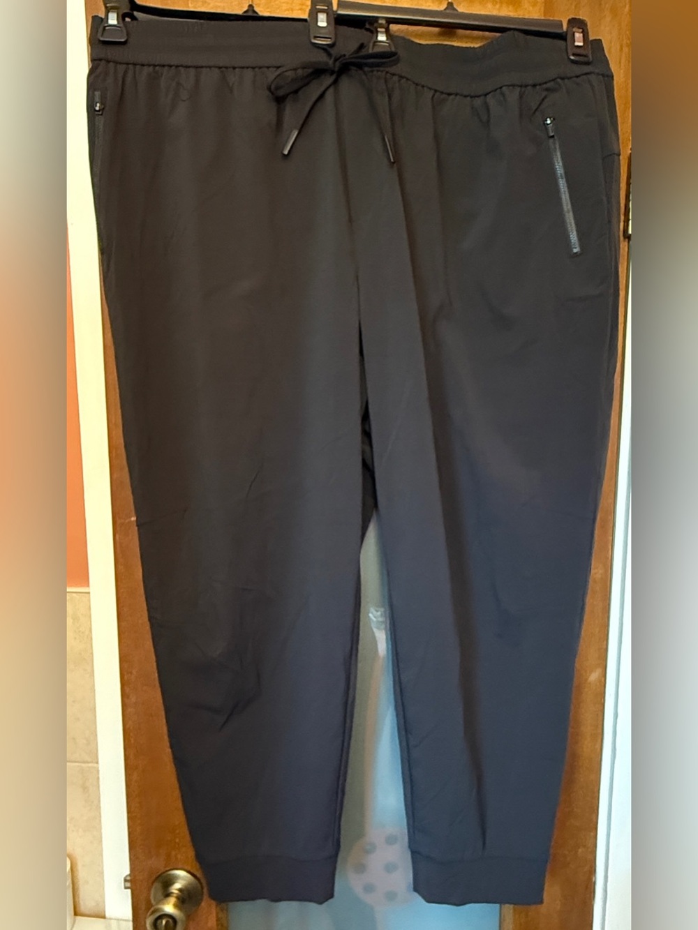 Athleta Women’s Plus Black Trekkie Relaxed Midrise Athletic Exercise Jogger 2X